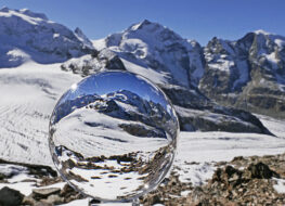 003 - der blick in die kugel korrigiert